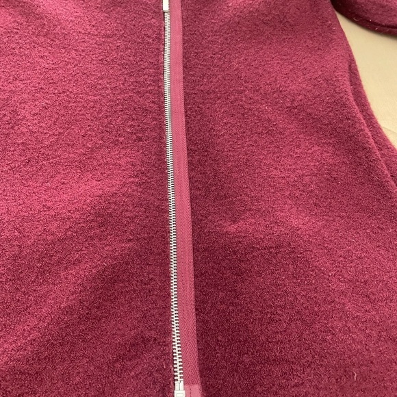 Chico’s women’s solid Boiled wool Moto Jacket. Size Chico’s 0 - small Maroon red - Picture 3 of 6